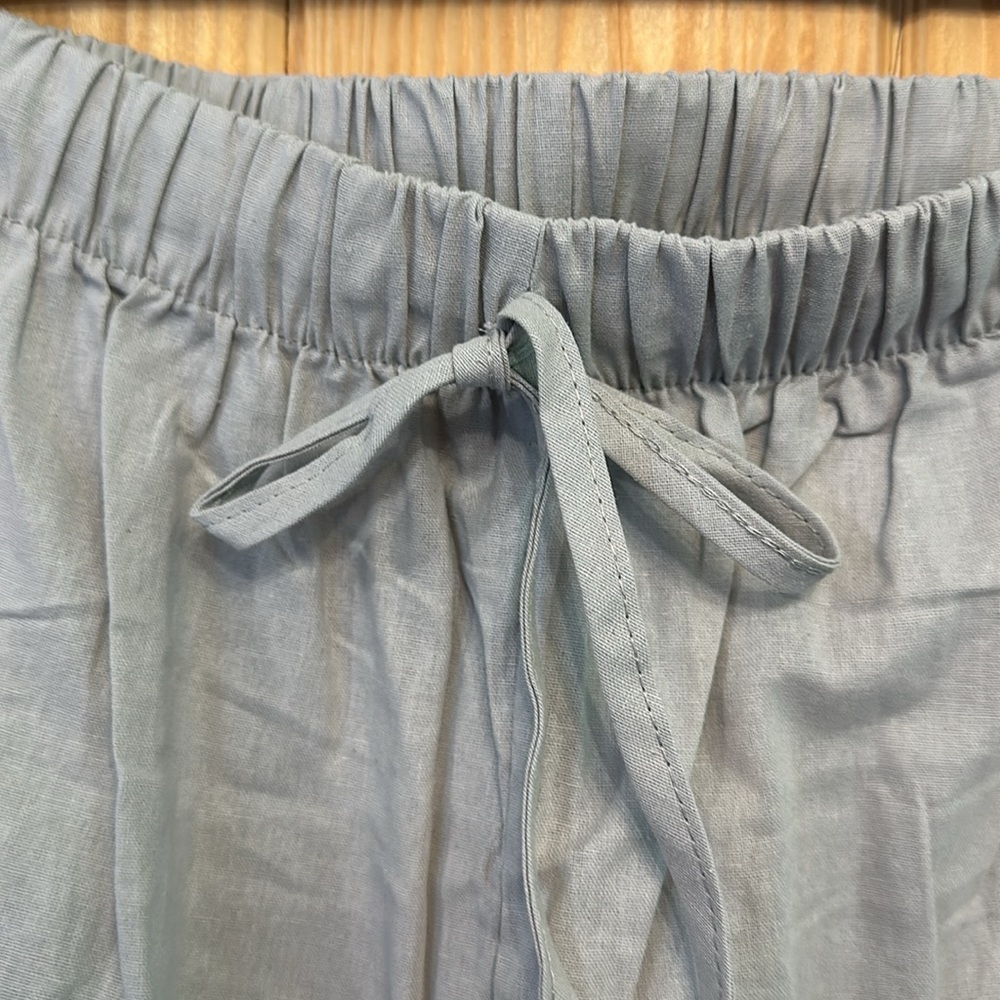 Capri Pants - Picture 5 of 6